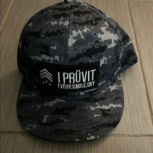 PRÜVIT Camouflage Cap used